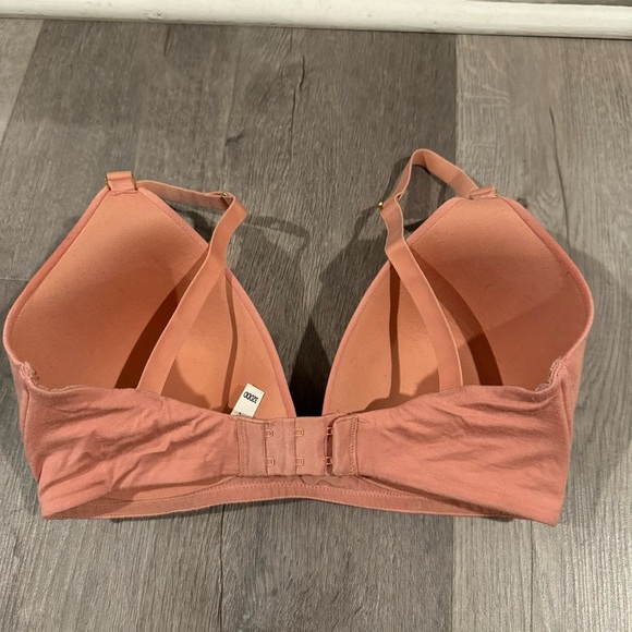 Lively lightly lined wire free bra size 32DDD - Picture 3 of 5